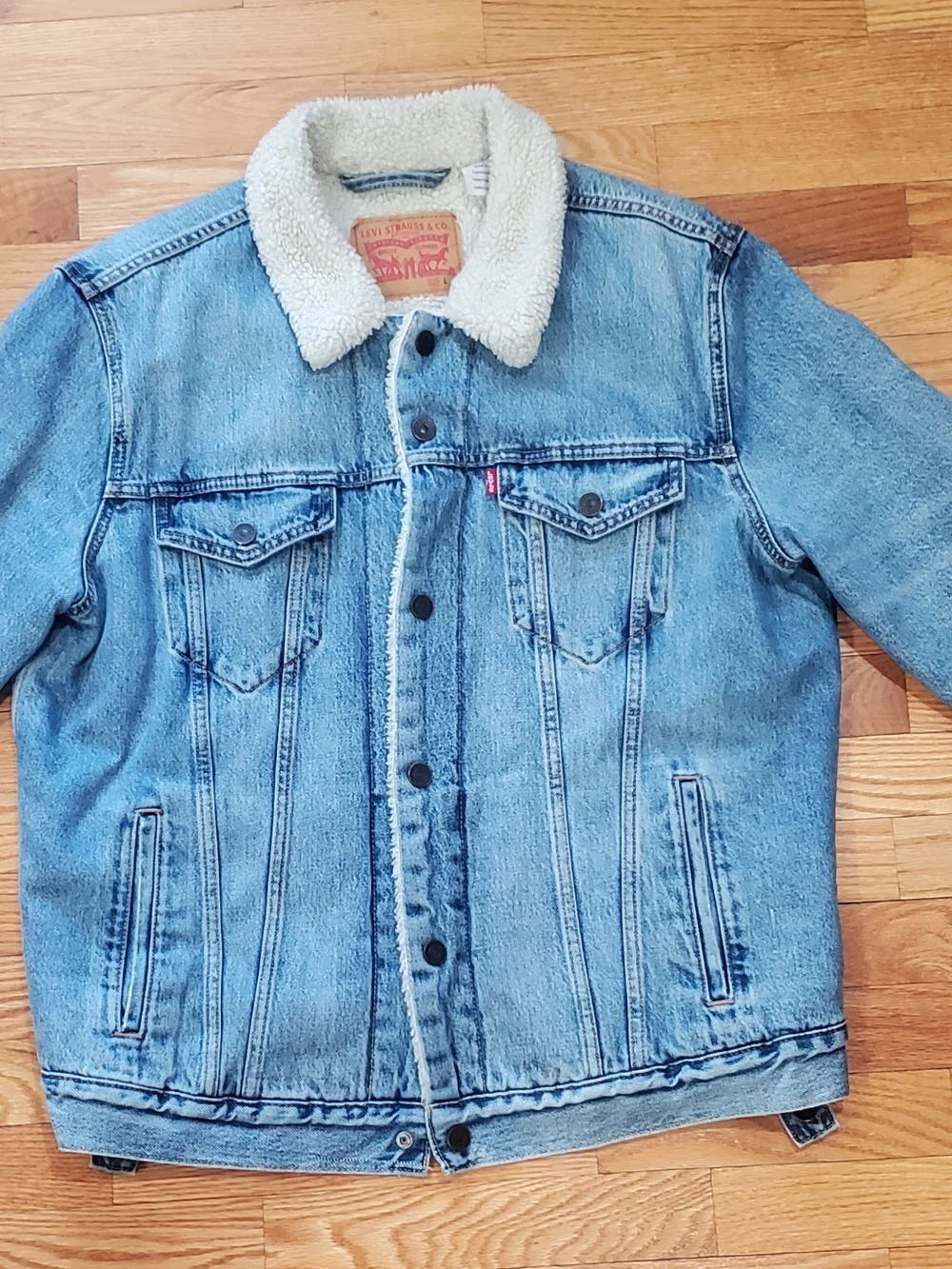 Levi's Blue Denim Jacket with Cream Sherpa Lining - Picture 1 of 8